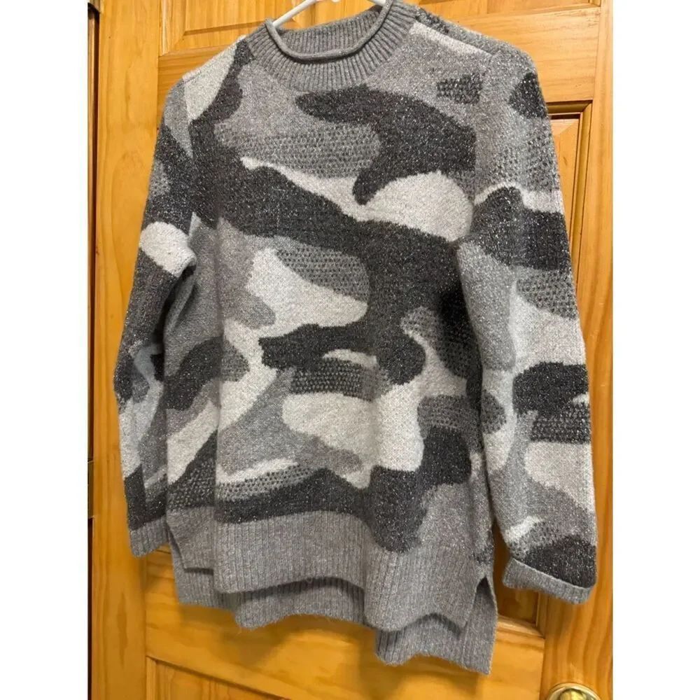 Talbots size XS Women's Gray Camouflage Knit Sweater with sparkle threading